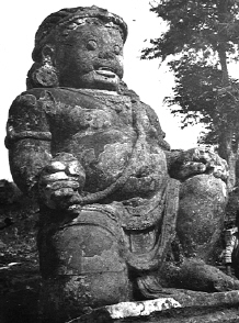 Ninth-century guardian statue